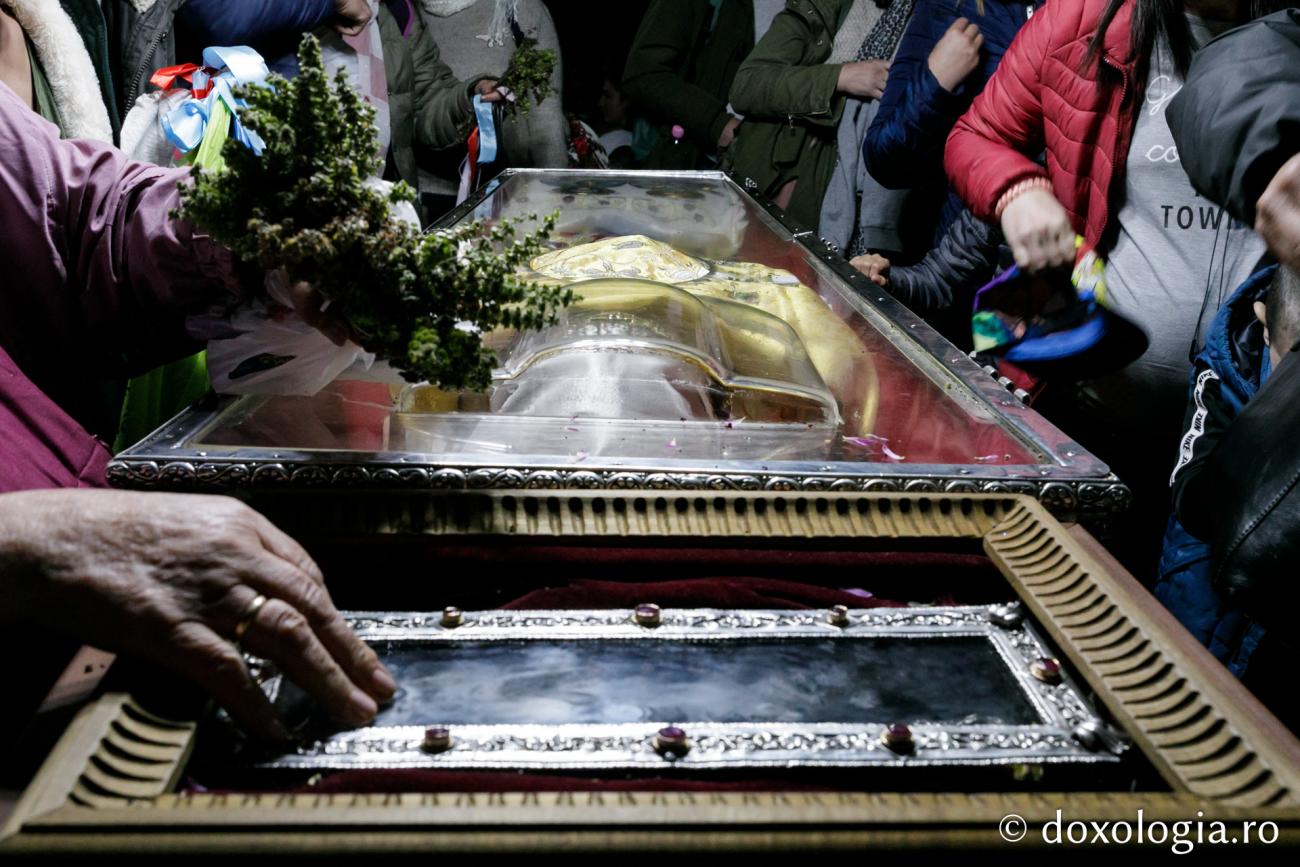 (Foto) Pelerinii – cei mai frumoși rugători către Dumnezeu și Sfinții Săi, 2019